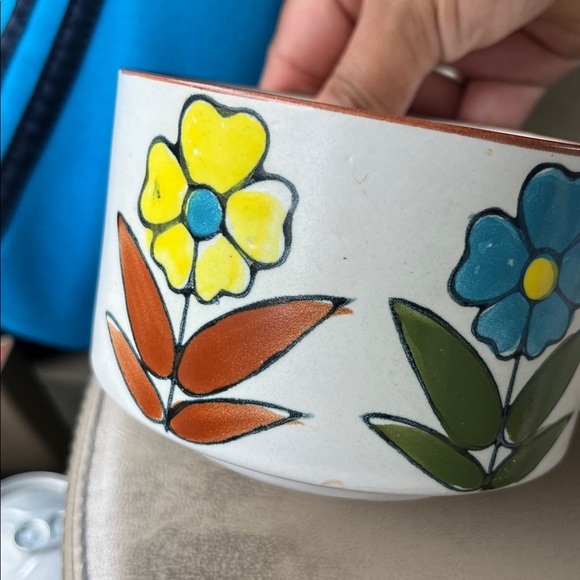 Mid Century Flowers Flower Floral Soup Mug Cup 
14oz. Hand Painted - Picture 2 of 3